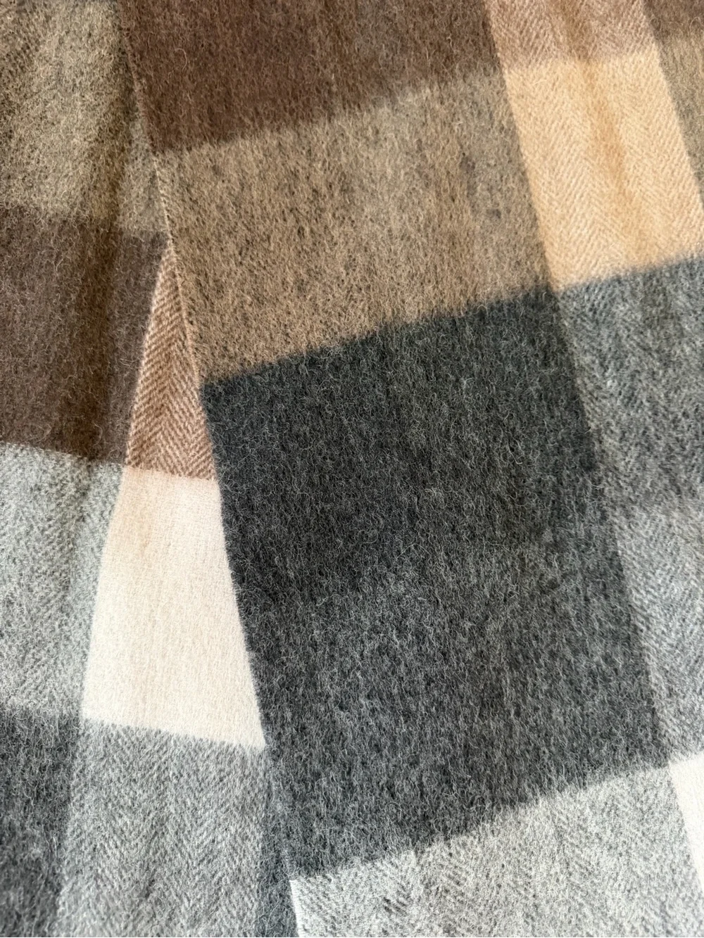 Mercedes Benz Luxury Men's Plaid Wool Blend Scarf